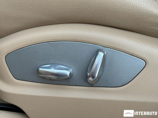 Porsche Cayenne 37 interauto-car