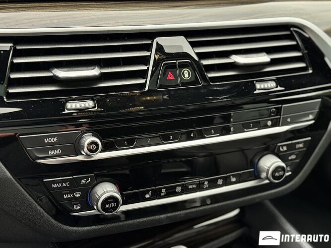 BMW 530e 48 interauto-car