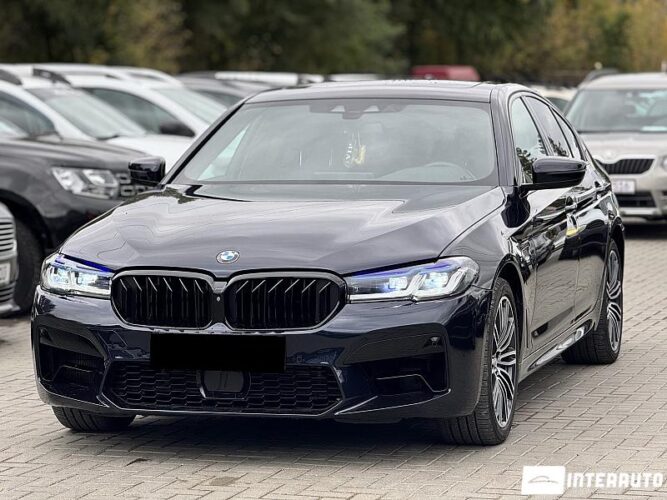 BMW 530e 33 interauto-car