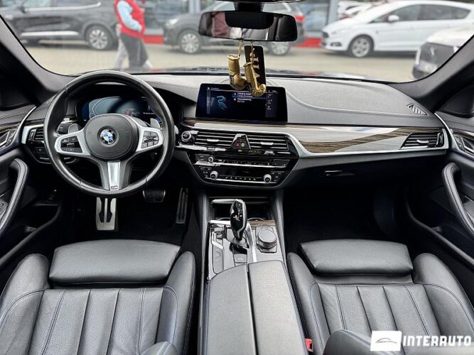 BMW 530e 50 interauto-car