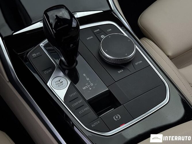 BMW 330 44 interauto-car