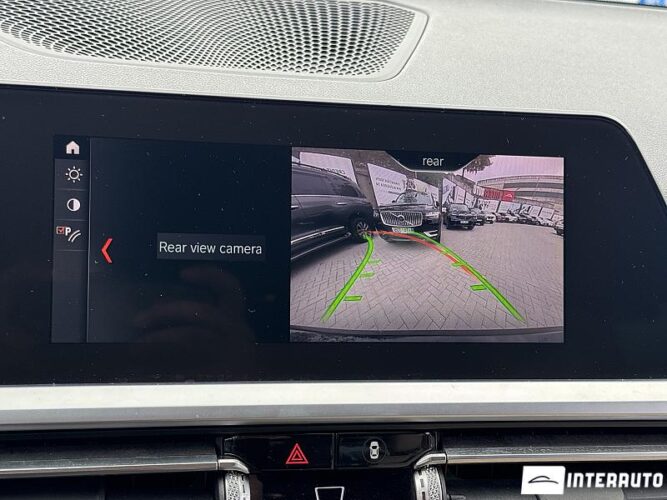 BMW 330 42 interauto-car