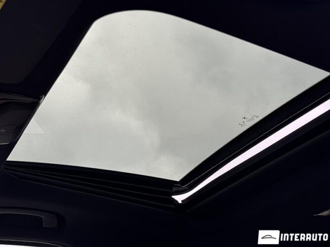 BMW 330 49 interauto-car