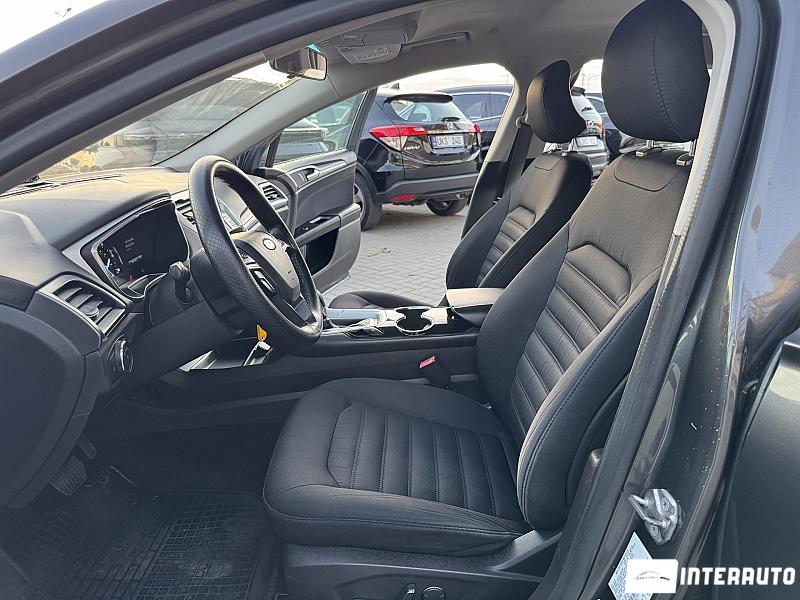 Ford Fusion 15 automobil-interauto