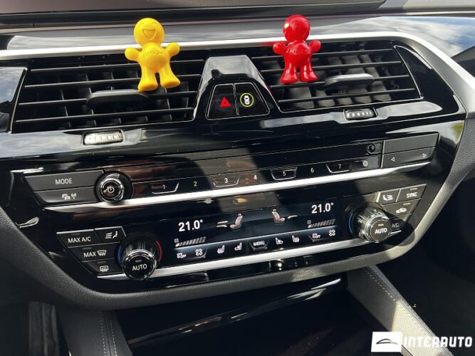 BMW 545e 48 interauto-car