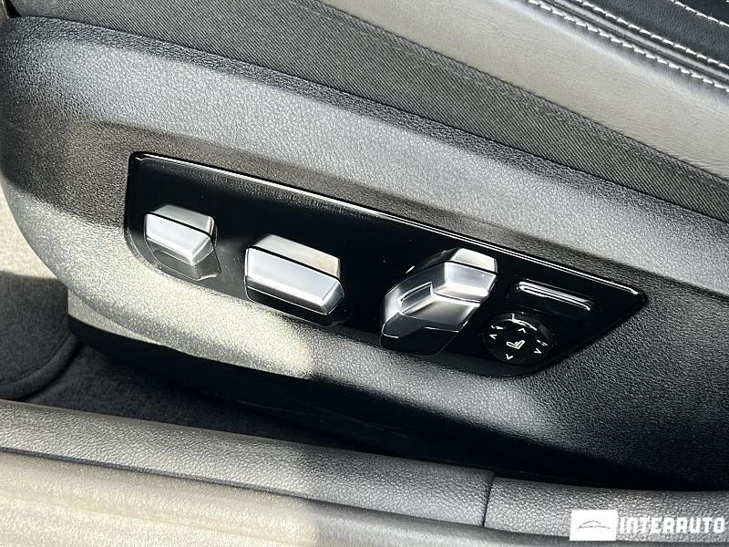 BMW 545e 30 automobil-interauto