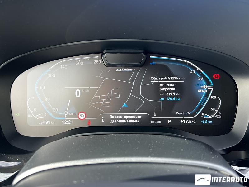 BMW 545e 22 automobil-interauto