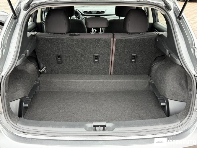Nissan Qashqai 45 interauto-car