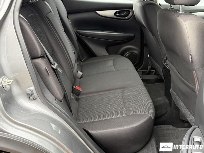 Nissan Qashqai 43 interauto-car