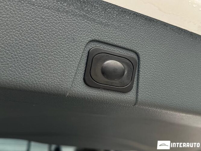 Ford Grand C-MAX 59 interauto-car