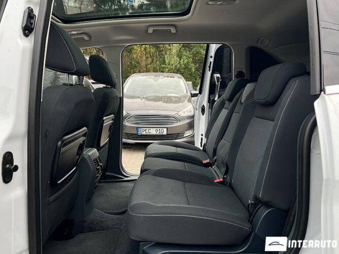 Ford Grand C-MAX 56 interauto-car