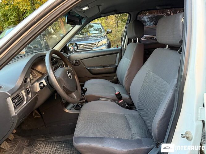 Daewoo Nexia 30 interauto-car