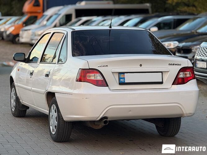 Daewoo Nexia 29 interauto-car