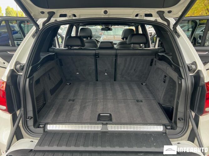 BMW X5 4.0e 43 interauto-car