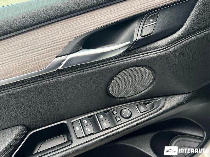 BMW X5 4.0e 46 interauto-car