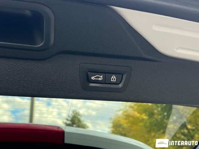 BMW X5 4.0e 44 interauto-car