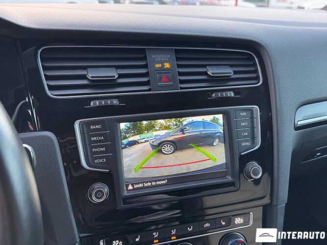 Volkswagen Golf R 39 interauto-car