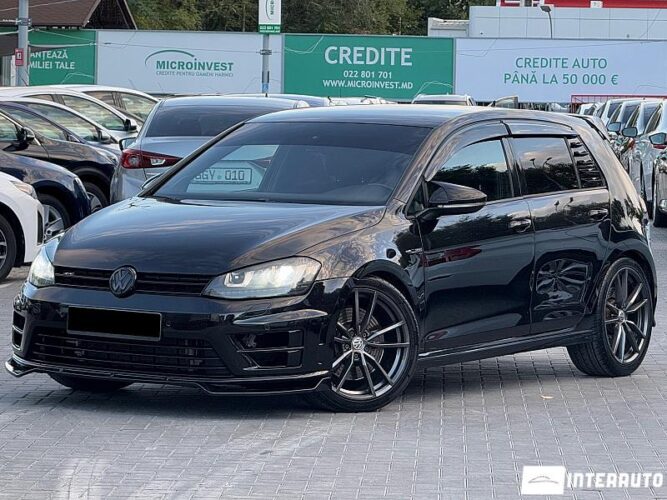 Volkswagen Golf R 30 interauto-car