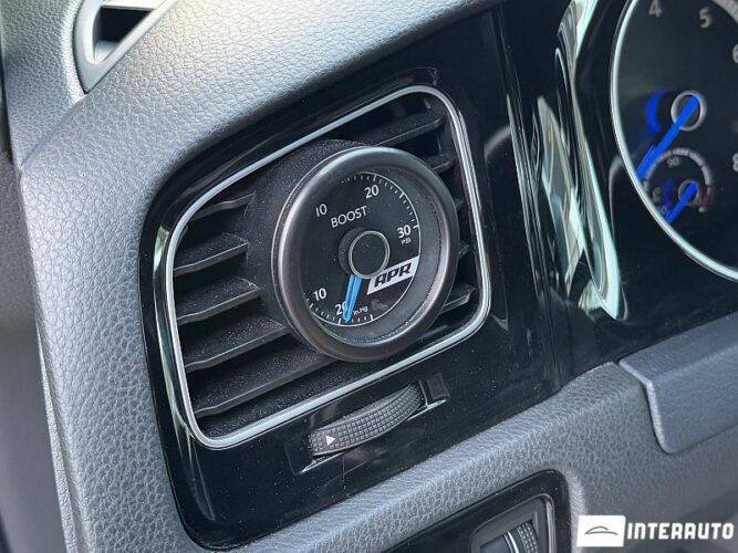 Volkswagen Golf R 45 interauto-car