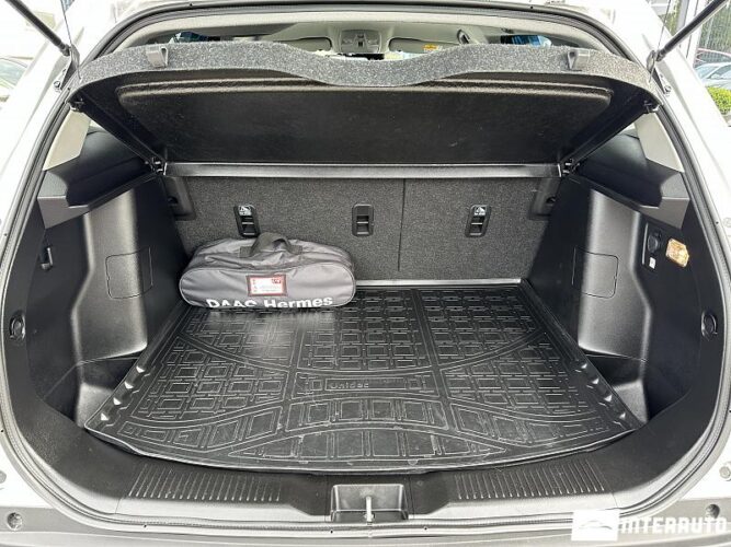 Suzuki SX4 S-Cross 47 interauto-car