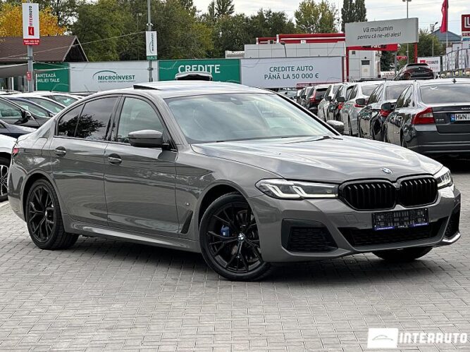 BMW 530e 36 interauto-car
