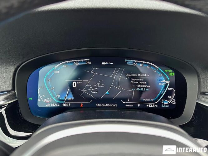 BMW 530e 43 interauto-car