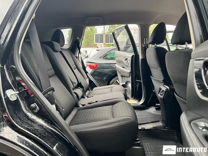 Nissan X-Trail 47 interauto-car