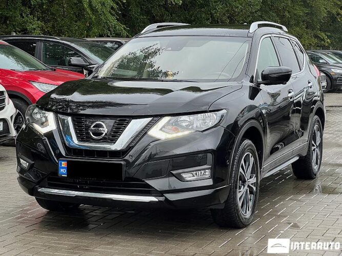 Nissan X-Trail 32 interauto-car