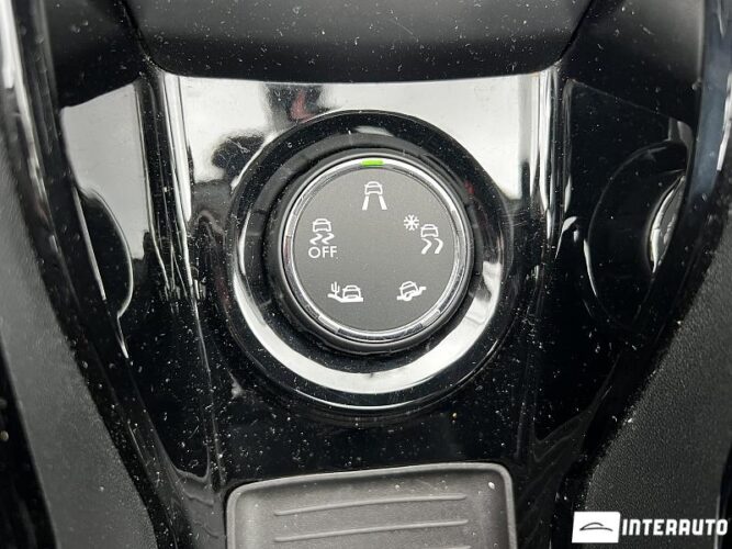 Peugeot 2008 40 interauto-car