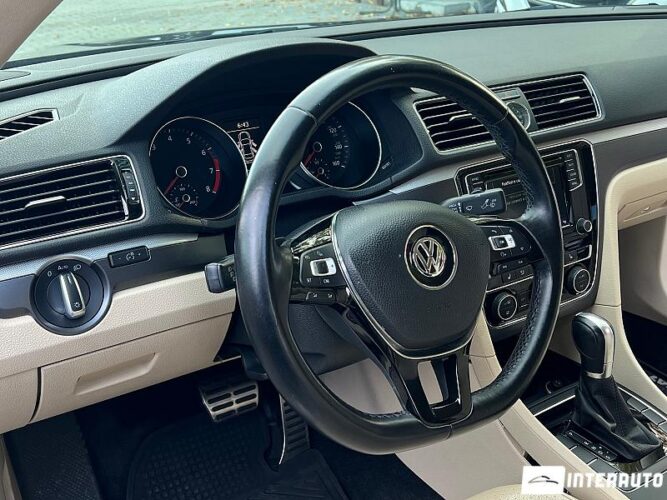 Volkswagen Passat 40 interauto-car