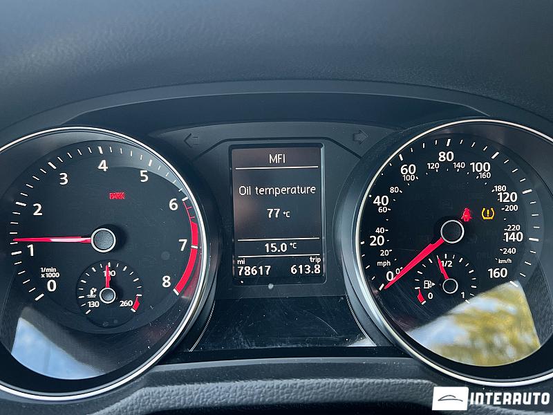 Volkswagen Passat 23 automobil-interauto