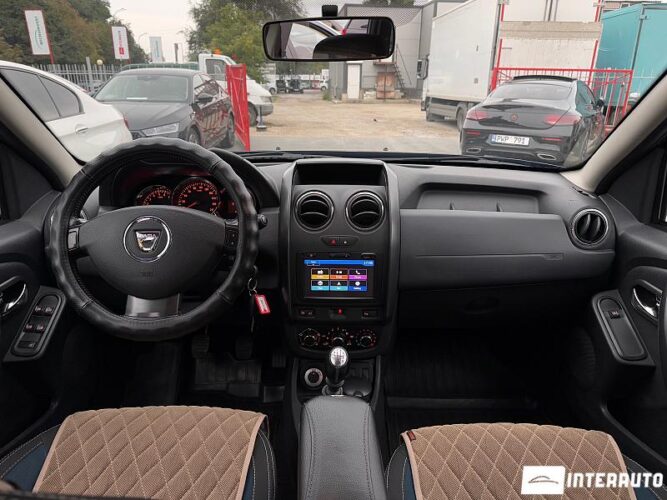 Dacia Duster 37 interauto-car