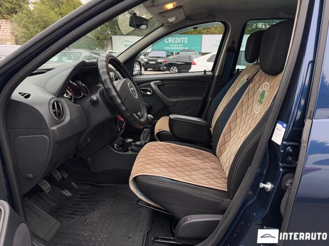 Dacia Duster 35 interauto-car
