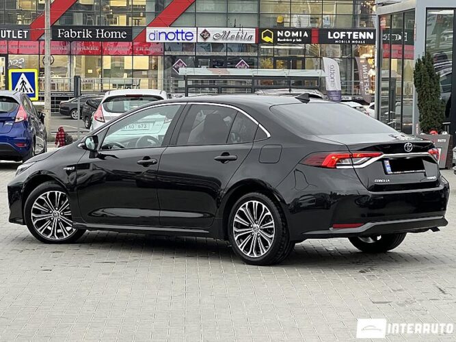 Toyota Corolla 36 interauto-car