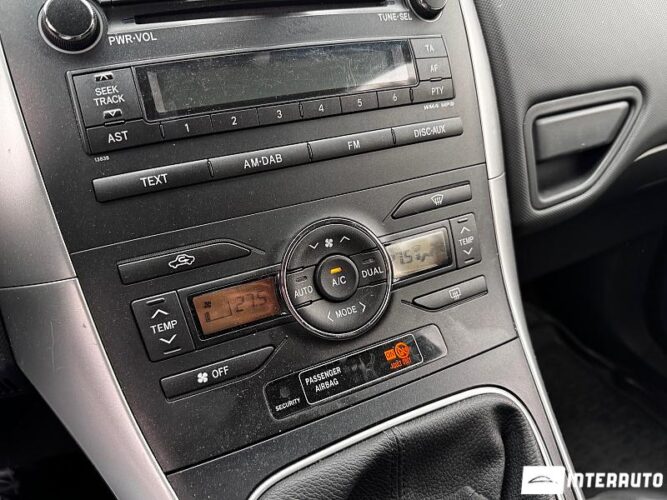 Toyota Auris 37 interauto-car