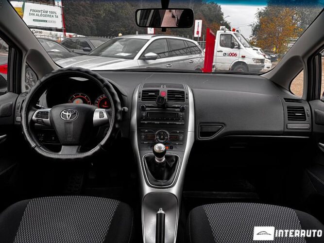 Toyota Auris 35 interauto-car