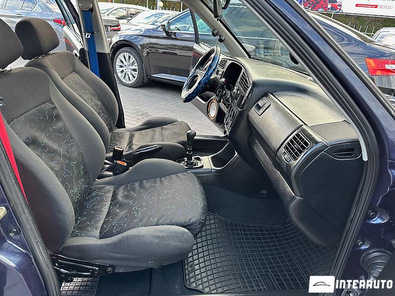 Volkswagen Golf GTI 15 automobil-interauto