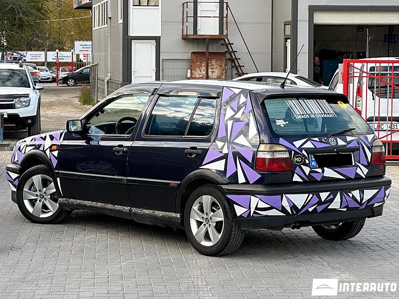 Volkswagen Golf GTI 12 automobil-interauto