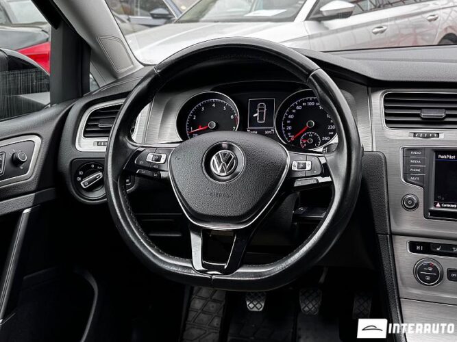 volkswagen Golf 2016
