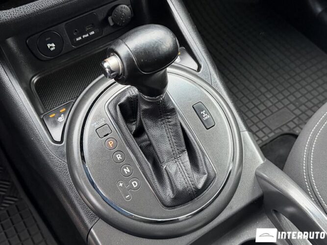 Kia Sportage 42 interauto-car