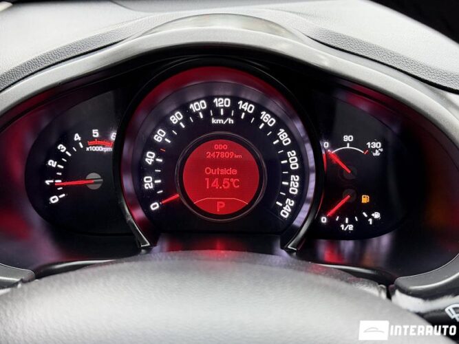 Kia Sportage 40 interauto-car