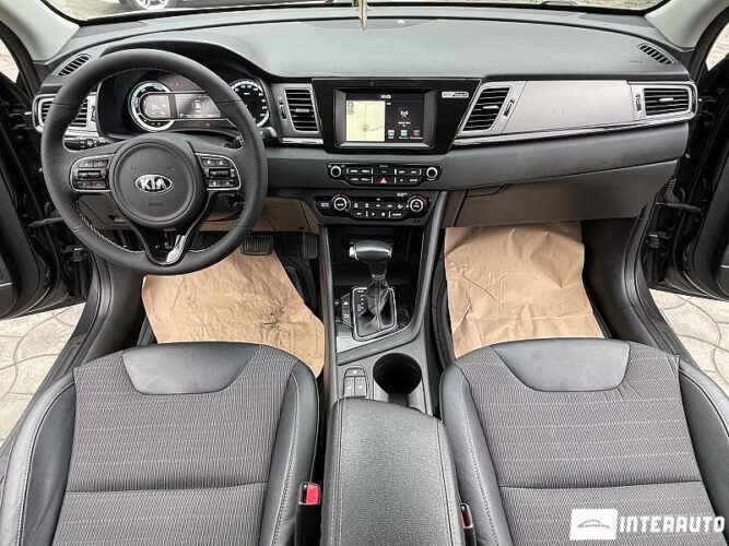 Kia Niro 34 interauto-car