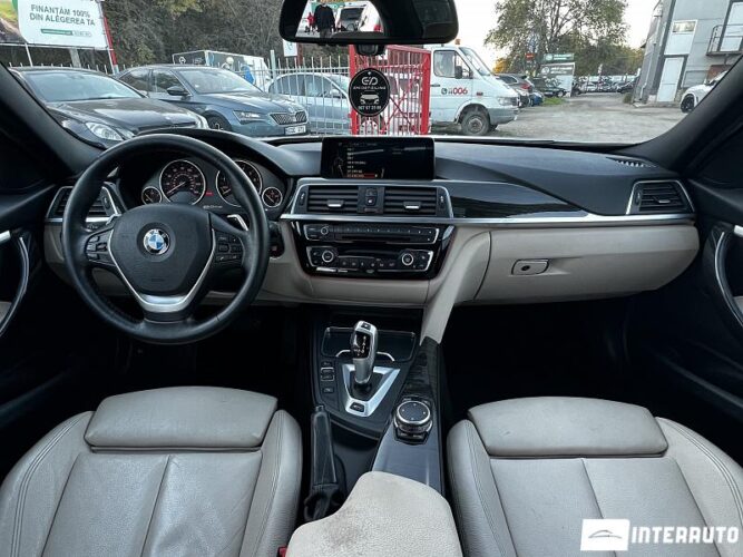 BMW 330E 40 interauto-car