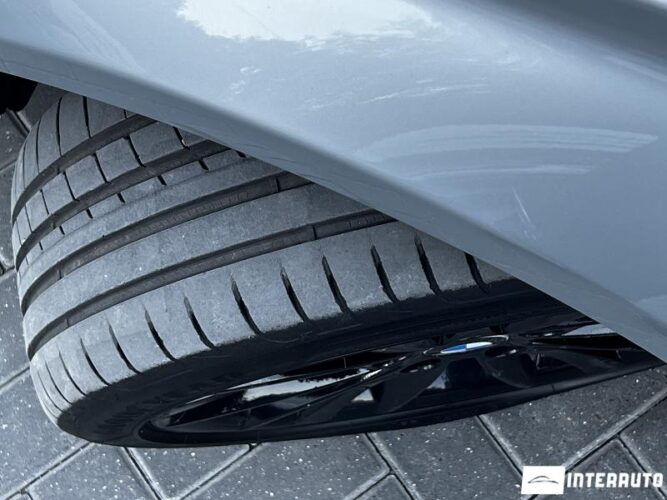 BMW 330E 48 interauto-car