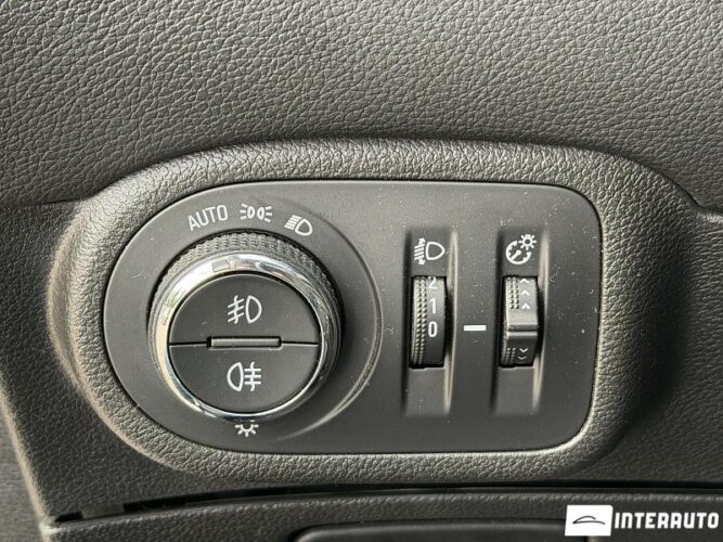 Opel Zafira 37 interauto-car