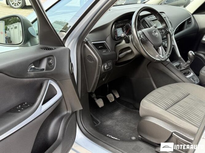 Opel Zafira 33 interauto-car
