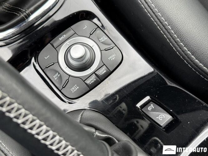 Renault Megane 46 interauto-car