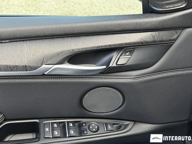 BMW X5 2.5D 18 automobil-interauto