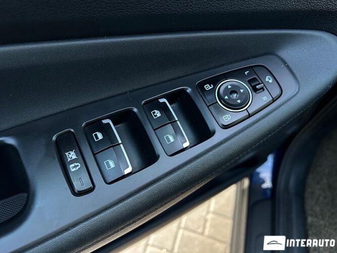 Hyundai Santa Fe 37 interauto-car