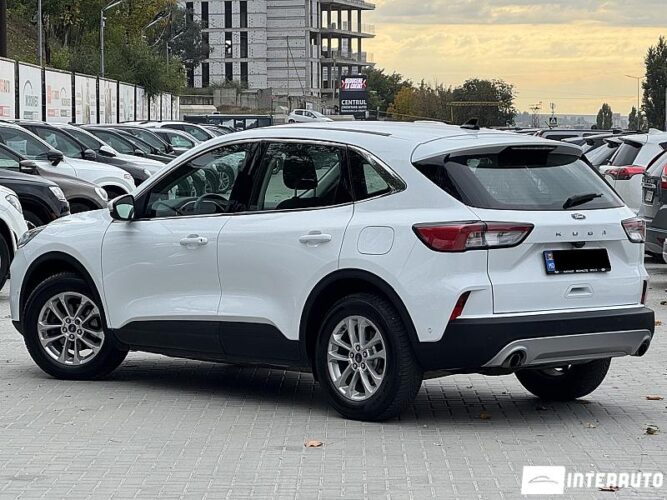 Ford Kuga 38 interauto-car